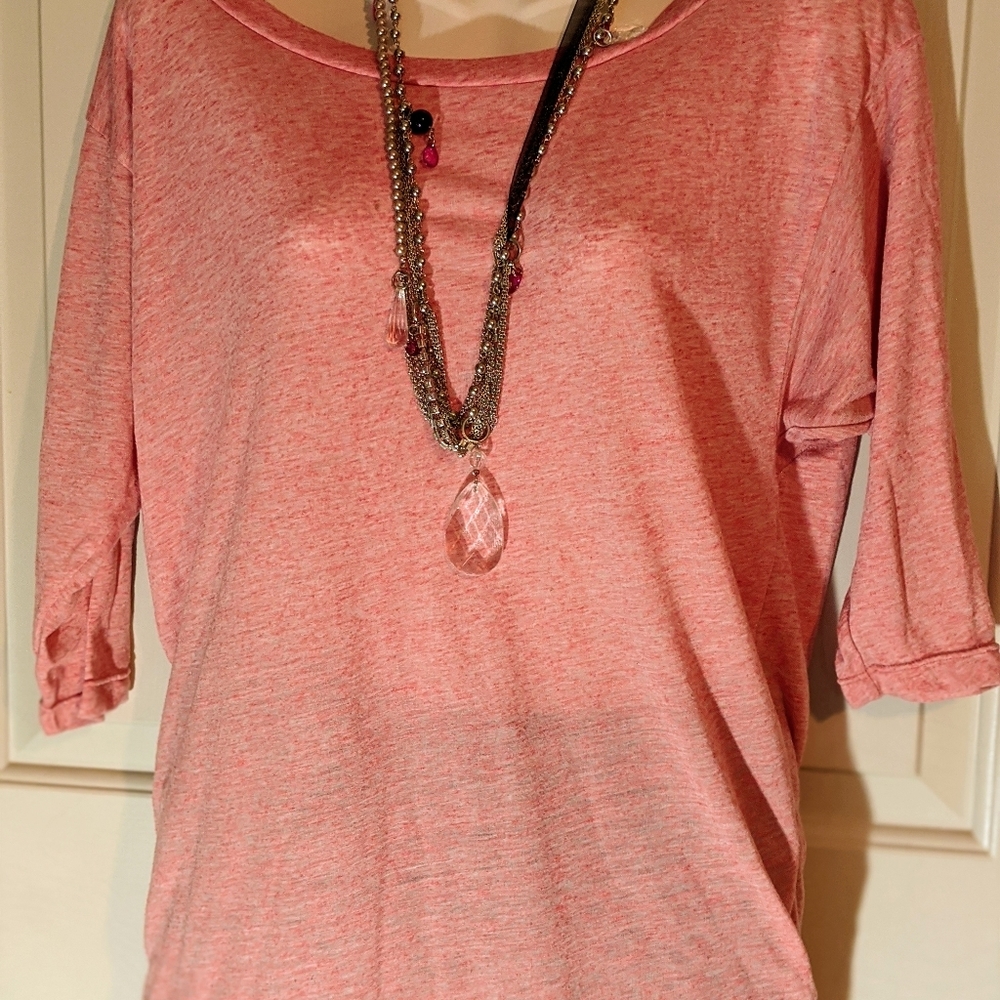 🐞American Eagle Outfitters Top dropping soon